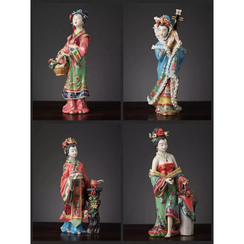 Scultura figura ceramica fatta